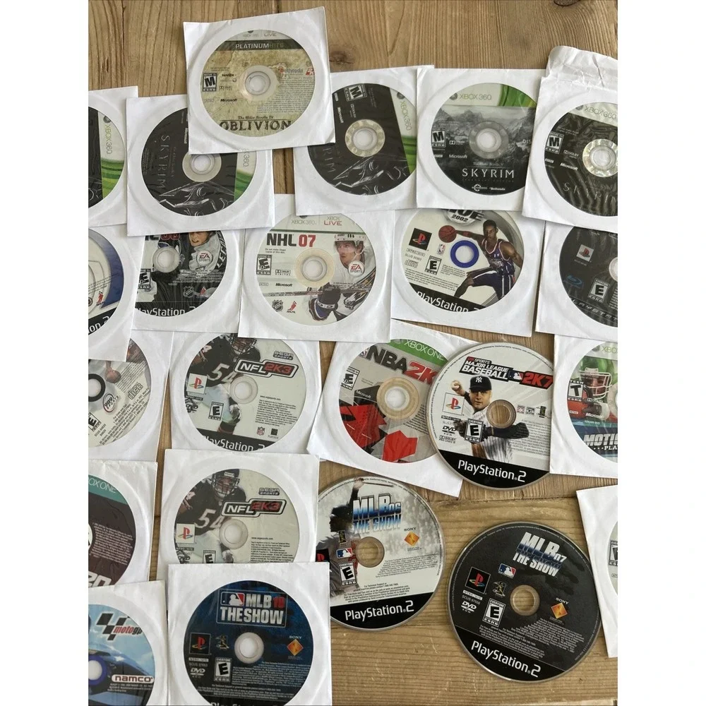 39 PS2 PS3 Xbox 360 Sports Video Games Lot NCAA NHL NBA MLB Skyrim